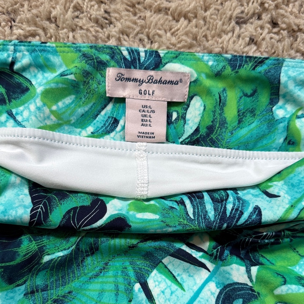 Tommy Bahama Azure Lagoon Golf Skort, L - Picture 5 of 7
